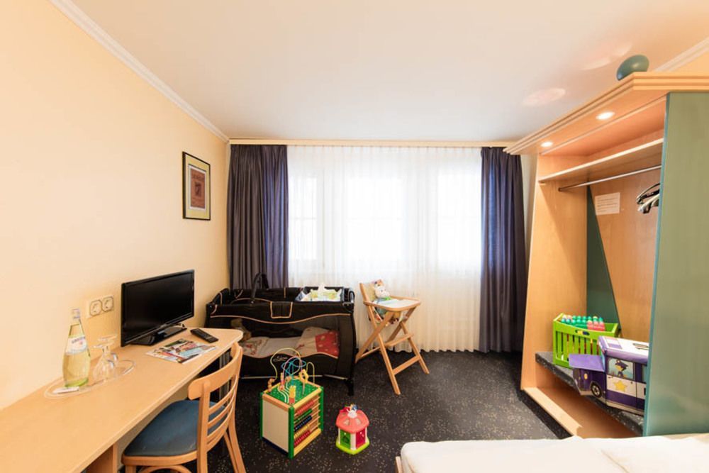Hotel An Der Stadtmauer Mühlhausen Екстериор снимка