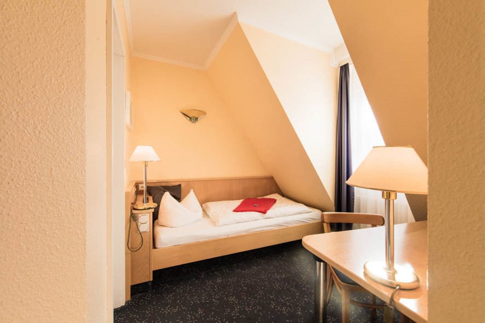 Hotel An Der Stadtmauer Mühlhausen Екстериор снимка