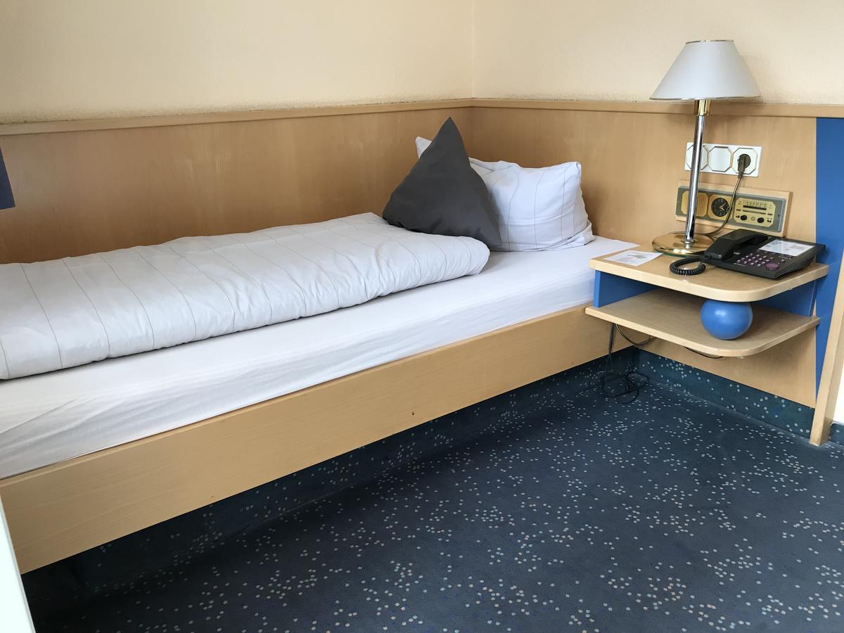 Hotel An Der Stadtmauer Mühlhausen Екстериор снимка