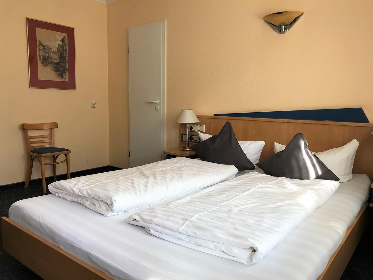 Hotel An Der Stadtmauer Mühlhausen Екстериор снимка